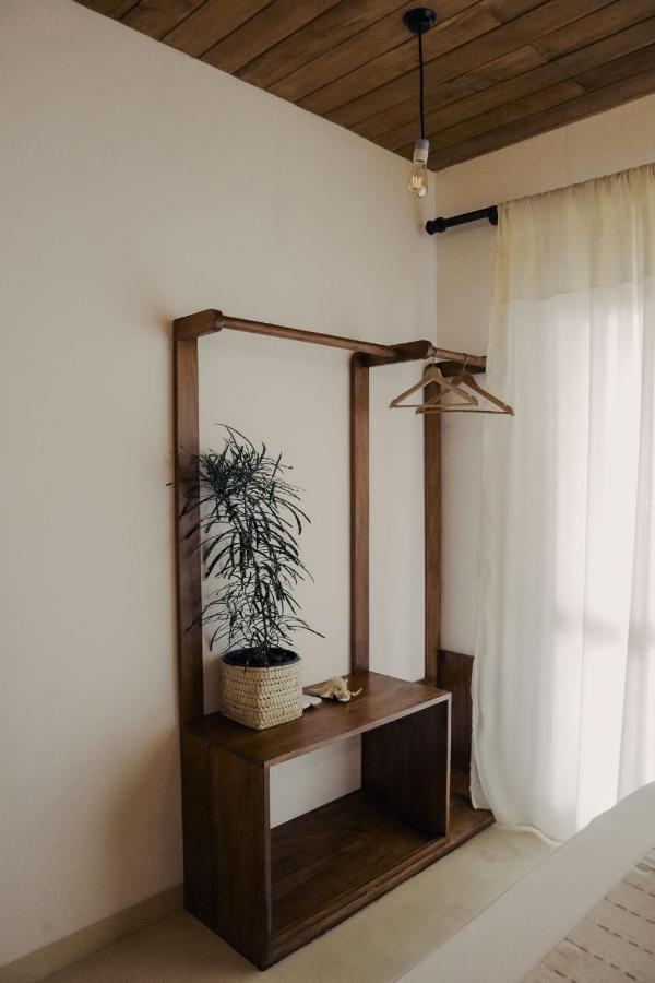 New- Gitano Surf Beachfront Ahangama Hotel ภายนอก รูปภาพ